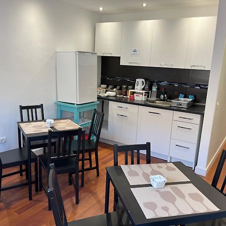 B&B Paraiso Tenerife Super Economy Rooms Airport 로스 아브리고스 외부 사진