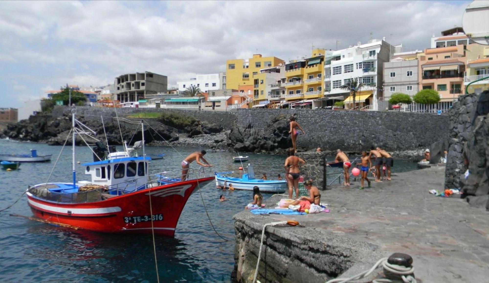 B&B Paraiso Tenerife Super Economy Rooms Airport 로스 아브리고스 외부 사진